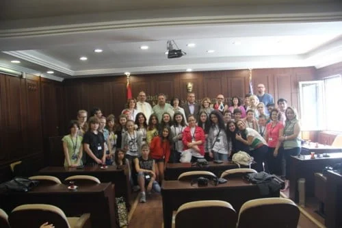 COMENİUS PROJESİ KAPSAMINDA 45 ÖĞRENCİ VE ÖĞRETMEN ADALARI ZİYARET ETTİ