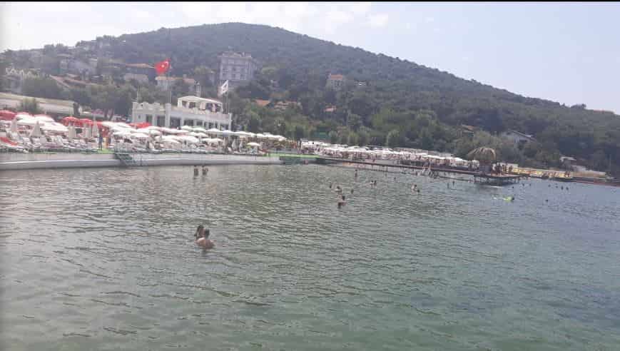 Heybeliada’daki Sadık Güzel Osman plaj ve tesisleri, 5 yıllığına ihaleye çıkarıldı.