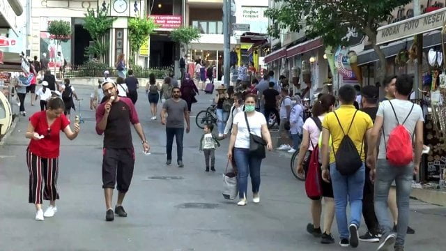 Büyükada’da normalleşmeyle birlikte hafta sonu yoğunluğu