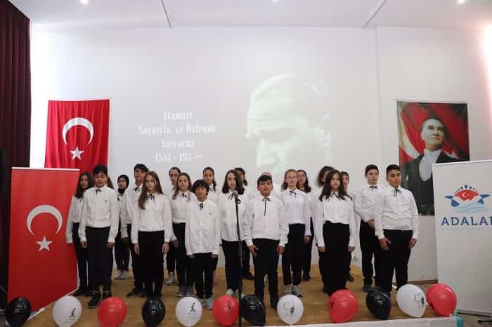 Ulu Önder Atatürk ölümünün 84. yılında özlemle anılıyor!