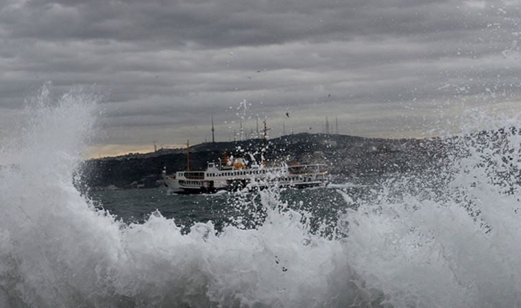 Son Dakika: İstanbul’da vapur seferlerine lodos engeli