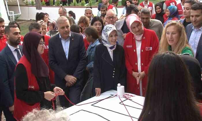 Aile ve Sosyal Hizmetler Bakanı, Kızılay Heybeliada Depremzede Kız Çocukları Gençlik Vakfı’nın kapanış programına katıldı