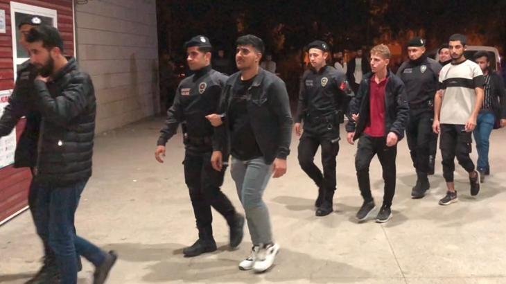 Bursa’da bir apartmanda 50 göçmen yakalandı! ’35’i sınırdışı edilecek’