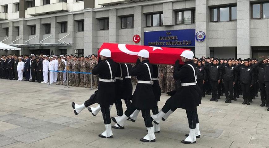 Büyükçekmece’de şehit polis Cihat Ermiş için tören düzenlendi
