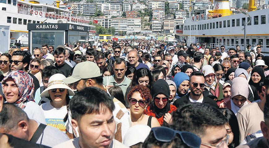 İstanbul’da yabancı nüfus 10 kat arttı