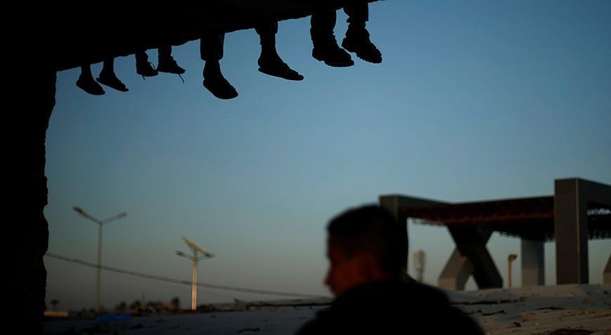 100 Türk vatandaşı ve aile yakını daha Gazze’den Mısır’a geçti