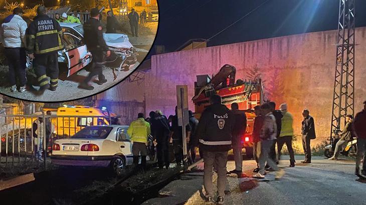 Adana’da feci kaza! Otomobil yayalara çarptı: 4 yaralı