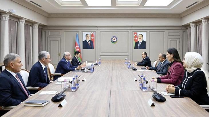 Bakan Özhaseki, Azerbaycan Başbakanı Asadov’la görüştü