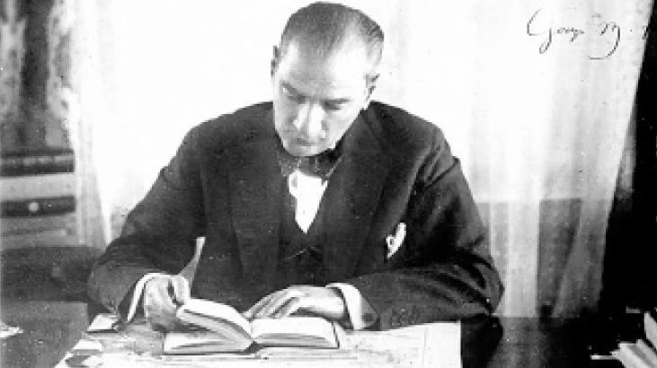 ‘Entelektüel Atatürk’