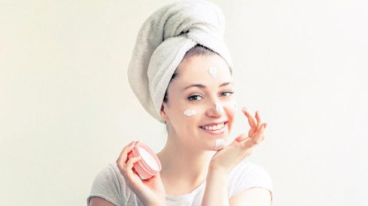 Sahte kozmetik ürünleri sağlığı tehdit ediyor: Yüzüne sürdüğün krem gerçek mi?