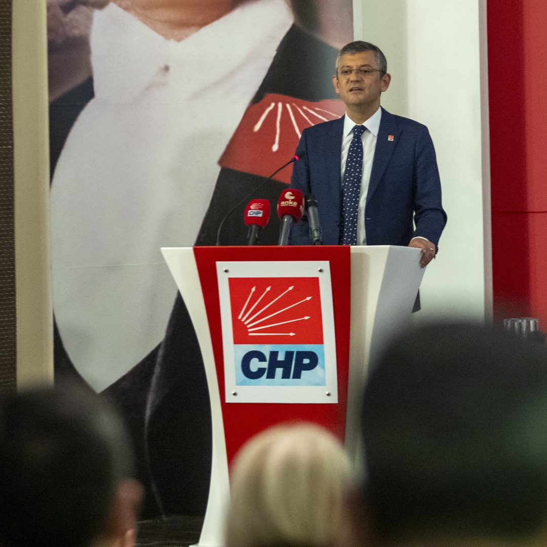 CHP Lideri Özgür Özel’den Sandık Güvenliği Çağrısı: “Son İmz…