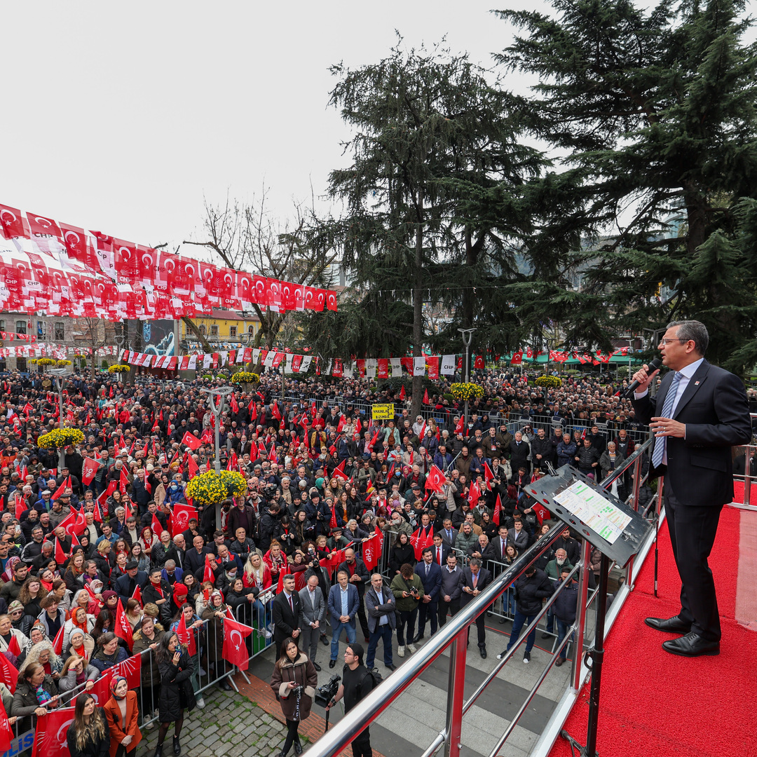 Cumhuriyet Halk Partisi Lideri Özgür Özel Trabzon’da: “Çay Üreticisine Banka Seçme ve Promosyon Hakkı İstiyoruz”