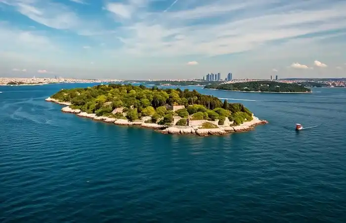 Adalar, Arnavutköy, Beşiktaş, Kadıköy ve Üsküdar gibi birçok ilçede hakim olacak