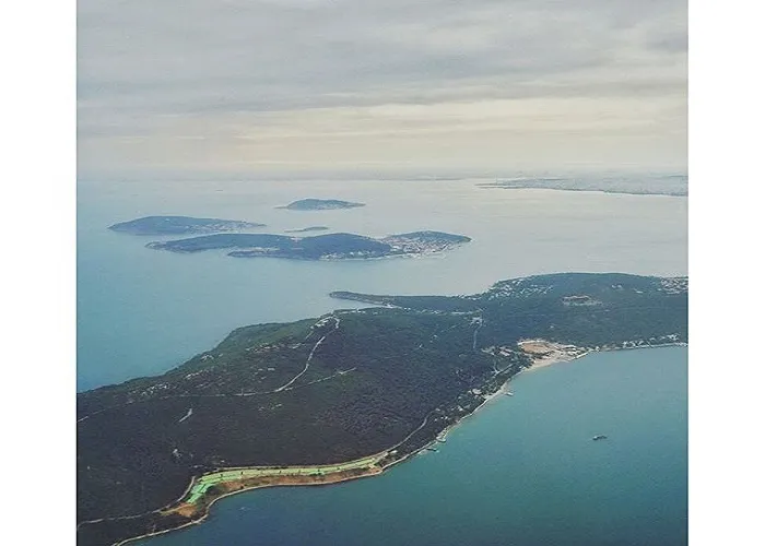 Burgazadası Neyi İle Meşhur?