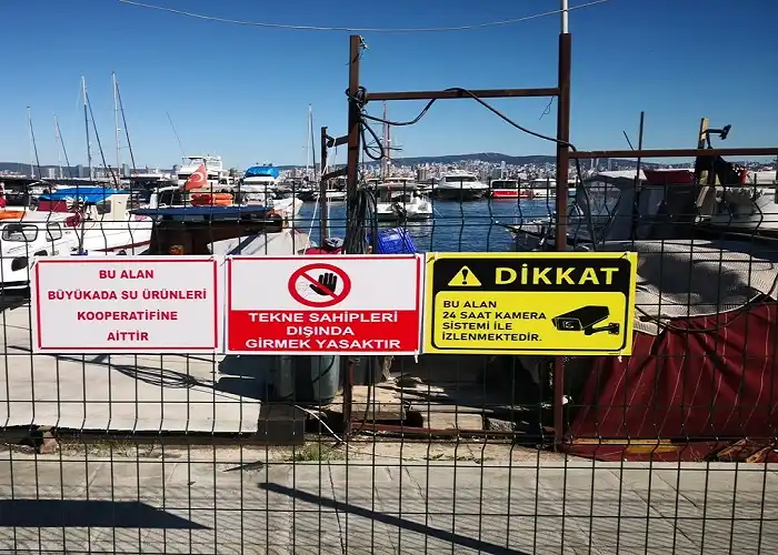 Büyükada’da Kıyılar Neden Halktan Koparılıyor?