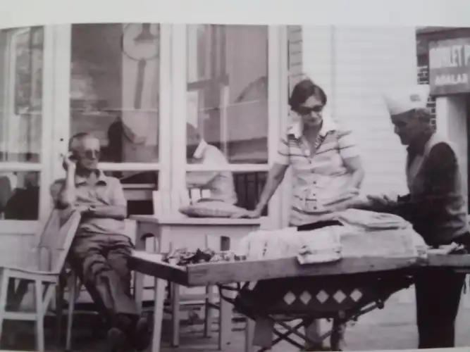 buyukadanin-hafizasinda-yasayan-bir-mekan-hamdi-babanin-bahar-gazinosu