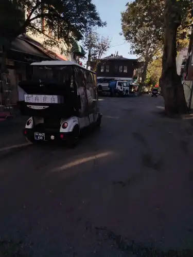 Soru İşareti Yaratan Görüntü: İETT’nin Toplu Taşıma Aracı, Süt Dağıtımında Kullanıldı