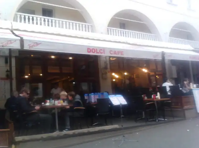 Büyükada’da Bir Sonbahar Sükûtu ve Dolçi’nin Hüznü