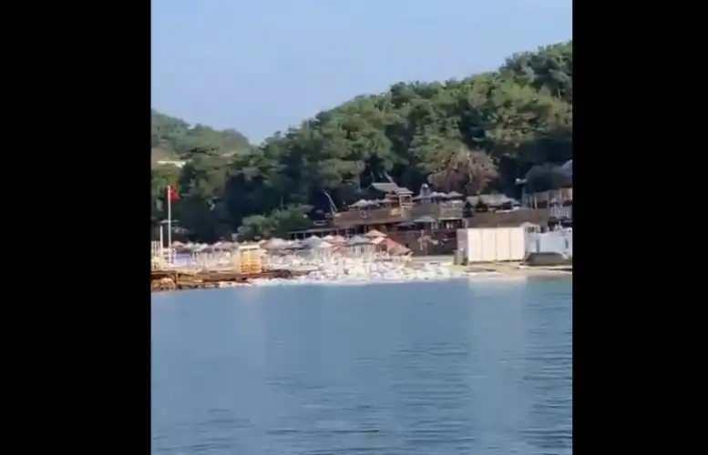 Heybeliada Sahilinde Şok Görüntüler: Çuvallarla Kıyıya Müdahale Anları Kamerada!