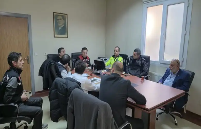 Adalar’da Akülü Araçlar Sil Baştan: Plakasız Araçlara Geçit Yok, Muayene İçin Geri Sayım Başladı!