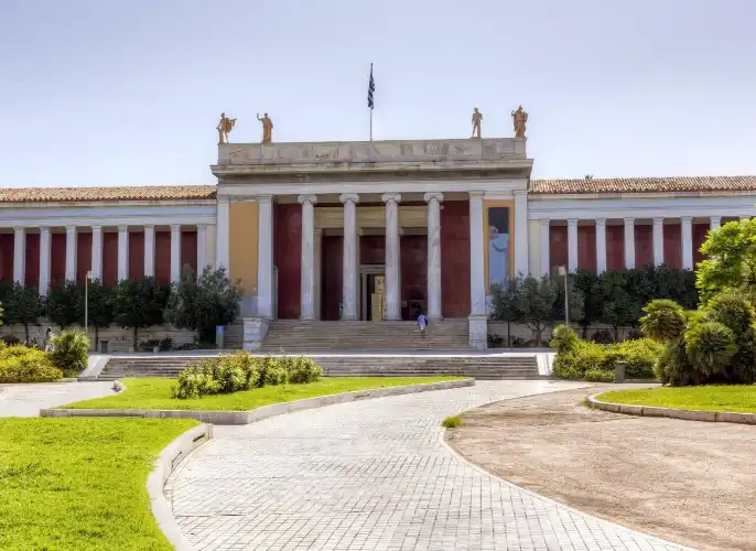 Atina Ulusal Arkeoloji Müzesi: Tarihle İç İçe Bir Deneyim
