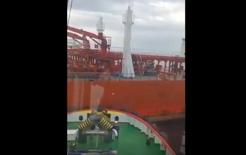 Büyükada’ya Doğru Sürüklenen Dev LPG Tankeri Son Anda Kurtarıldı!