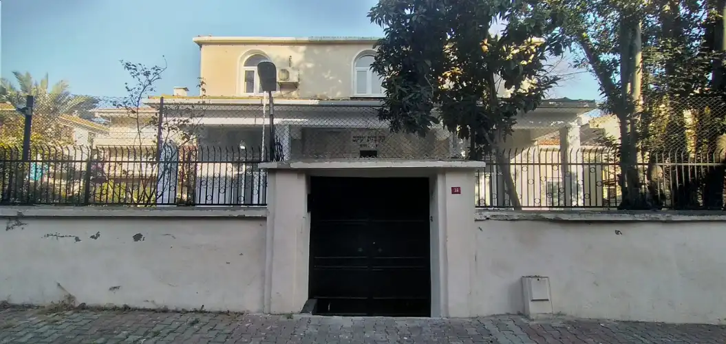 Heybeliada’nın Yazlık Mirası: Bet Yaakov Sinagogu