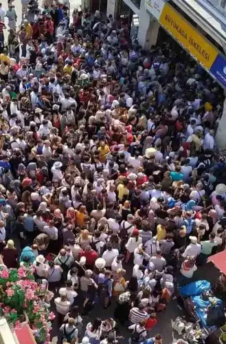 Turizm Vergisi Tartışması: Barselona ve Roma’dan Sonra Sıra Prens Adaları’nda mı?