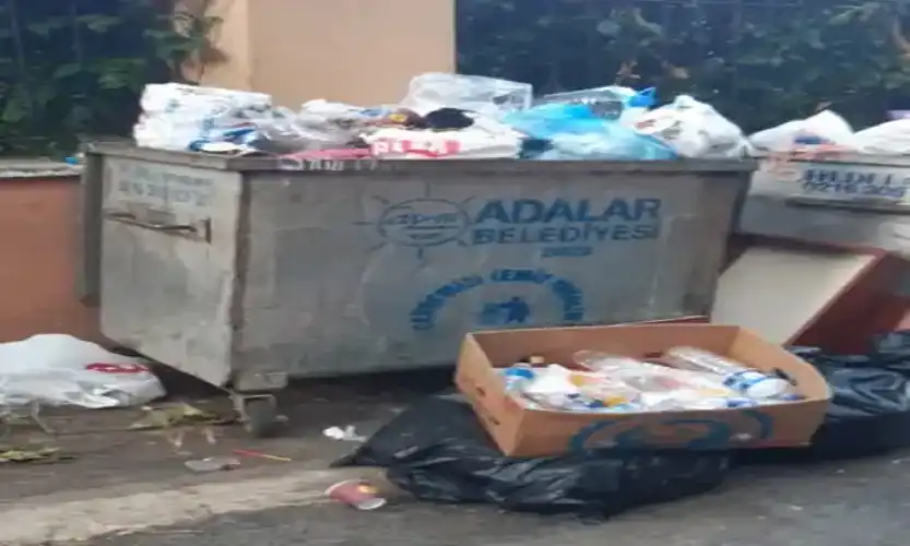 Adalar’da Esnafa ‘Atık Ücreti’ Şoku: Olmayan Tesisin Bedeli mi İsteniyor?