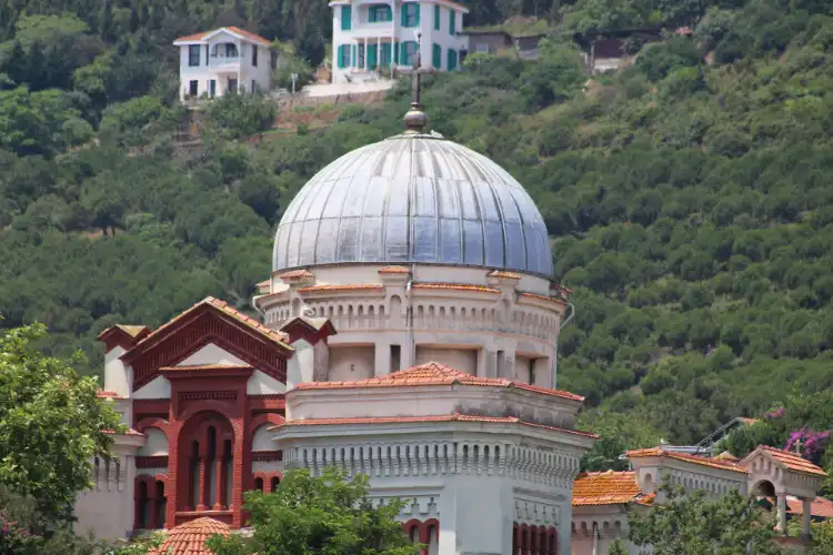 Burgazada’nın en önemli dini yapılarından biri olan İoannes Prodromos Kilisesi