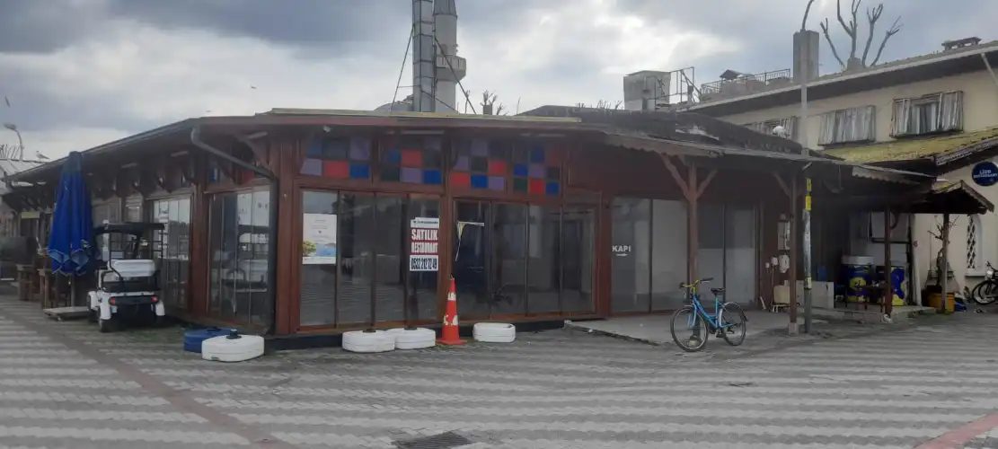 Büyükada Sahilinde Şüpheli Satış: Kamu Malı Restoran Diye mi Pazarlanıyor?
