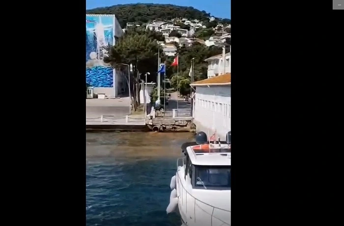 Heybeliada’da Çevre Kirliliği: Sahilden Denize Atık Su Deşarjı Kamerada