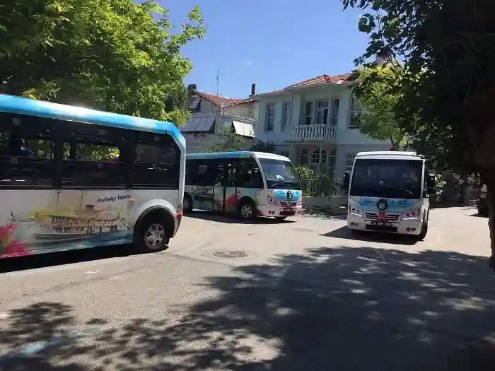  Adalar’da ‘İkinci Adres’ Sahiplerine Adakart Şoku ve Ulaşımda Fiyat Uçurumu!