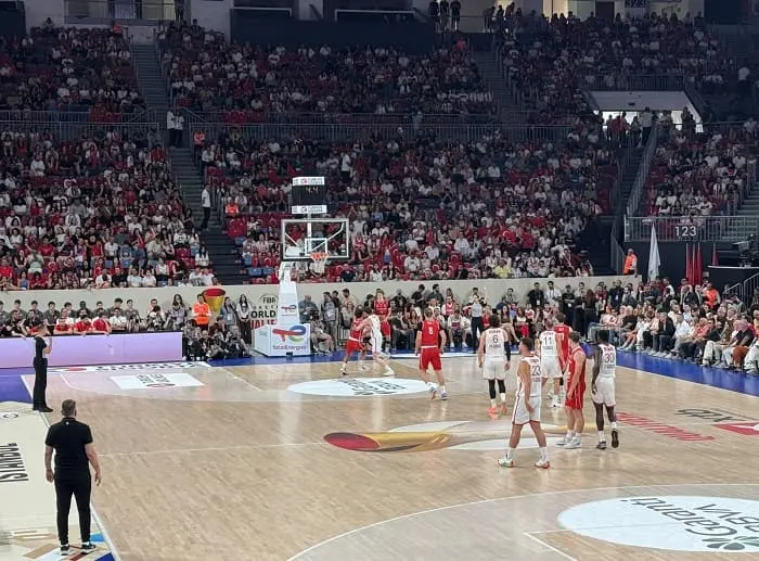 Bir Milli Takımdan Daha Fazlası