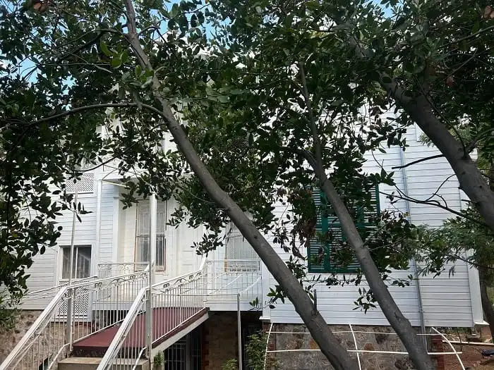 Büyükada’da Tarihe Dokunmak: Türkoğlu Sokak’ın Sonunda Bir Restorasyon Çalışması