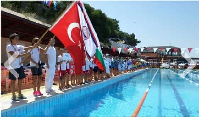 Kınalıada’da Kulaçlar Anlamlı Bir Yarış İçin Atılıyor: 39. Uluslararası Prens Adaları Yüzme Şampiyonası Başlıyor