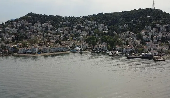 Adalar’da 3.2 büyüklüğünde deprem maydana geldi