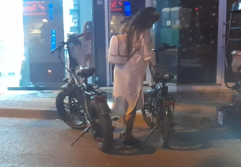 Adalar’da Elektrikli Bisiklet “Kiraladık” İtirafı