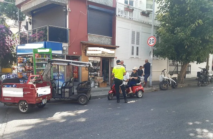Büyükada Çınar Caddesi’nde Denetim Kameralara Yansıdı