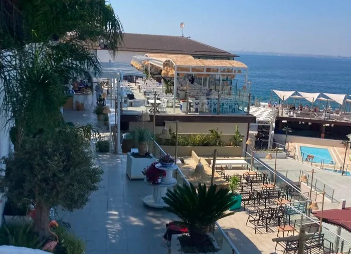 Kınalıada’da Ruhsatsız Alkol Satan Restoran Mühürlendi