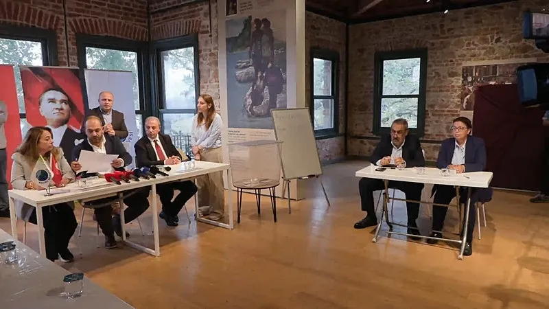 Adalar Belediyesi’nde Seçim Kaybı Krize Yol Açtı: CHP İle YENİ Parti Arasında “İş Birliği” Kavgası