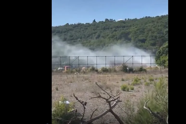 Heybeliada’da Orman Sınırında Korkutan Duman